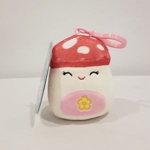 Sakina Clip Mushroom Squishmallow